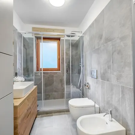 Apartment Maison Chevre