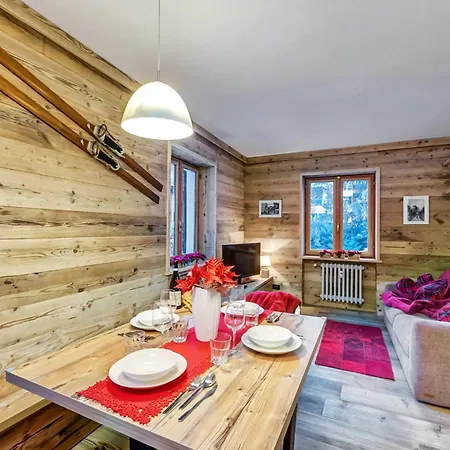 Апартаменты Maison Chevre Курмайор