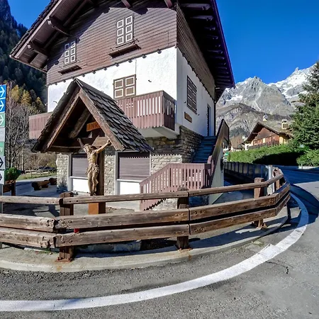 Maison Chevre Apartman Courmayeur