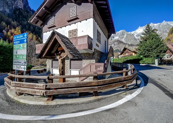 Maison Chevre Apartment Courmayeur